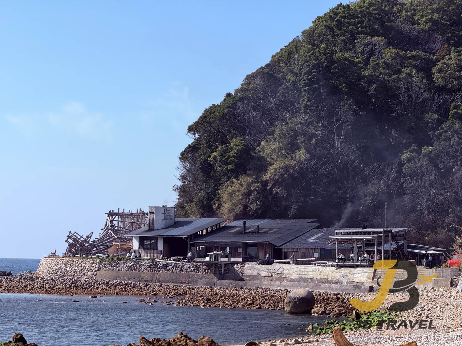 糸島｜白絲瀑布＆森林咖啡＆龍貓之森&燒海鮮&手工花鹽布丁＆櫻井二見浦＆天使之翼＆椰子樹鞦韆 一日遊（博多站出發）廣東話&普通話&英語導遊