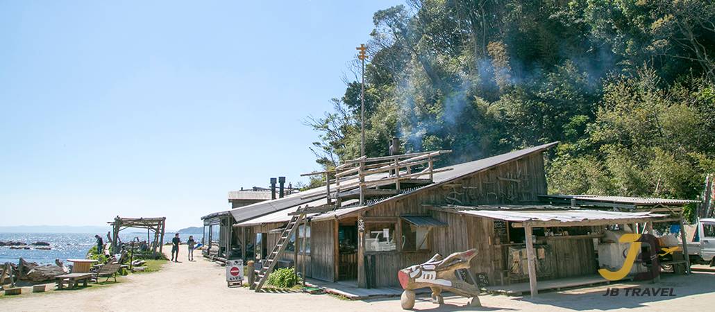 糸島｜白絲瀑布＆森林咖啡＆龍貓之森&燒海鮮&手工花鹽布丁＆櫻井二見浦＆天使之翼＆椰子樹鞦韆 一日遊（博多站出發）廣東話&普通話&英語導遊