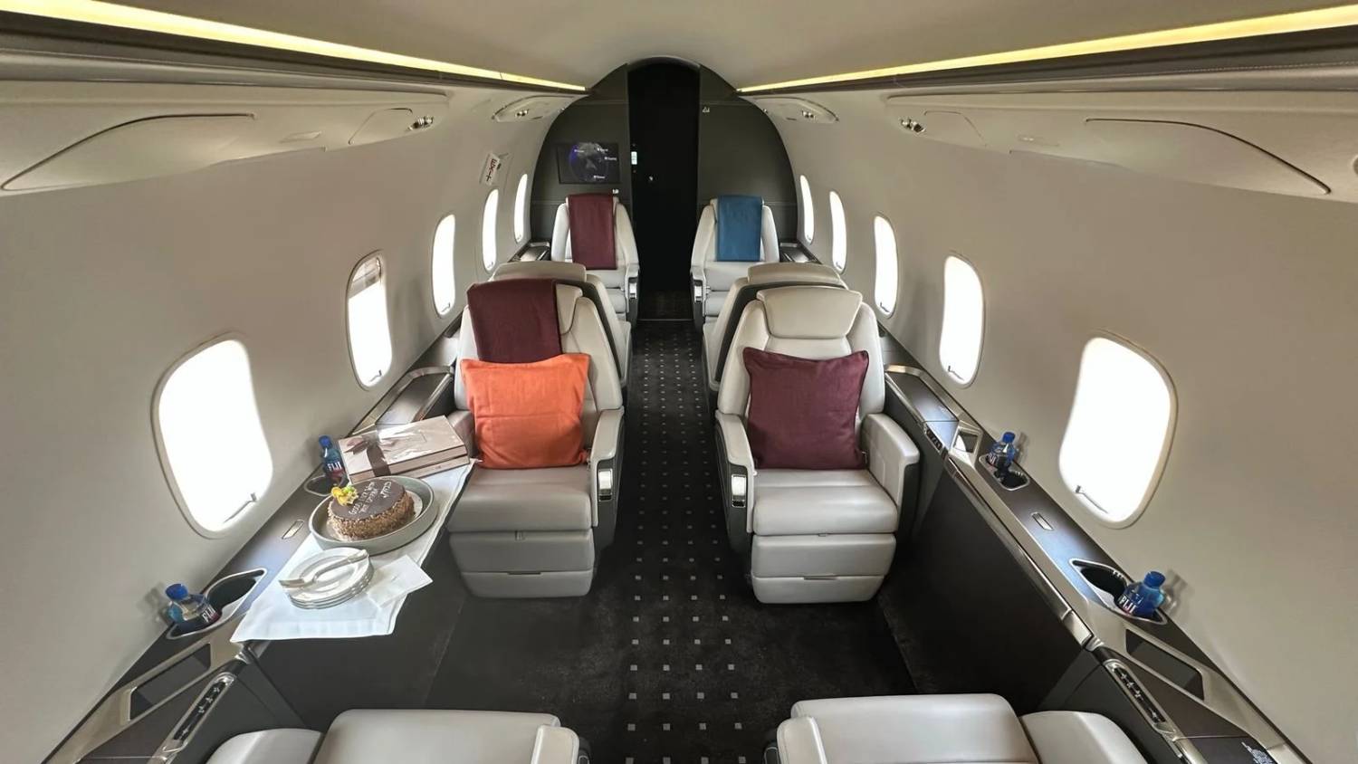 BOMBARDIER CHALLENGER 350