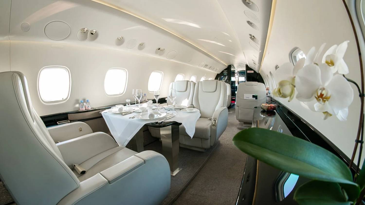 EMBRAER LEGACY 650