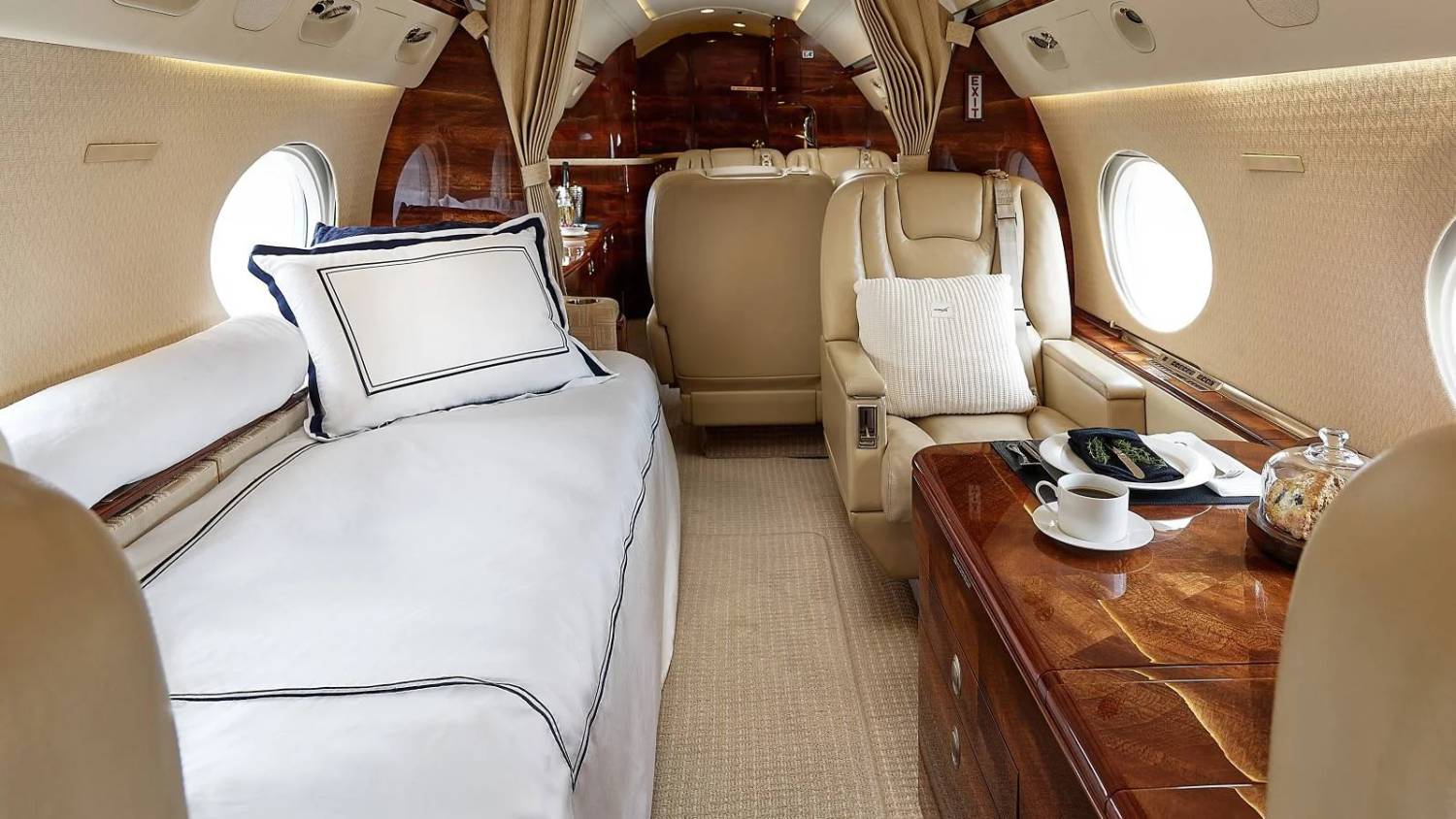 GULFSTREAM V