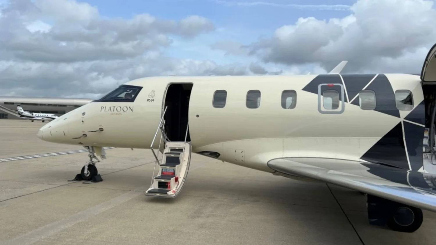 PILATUS PC 24