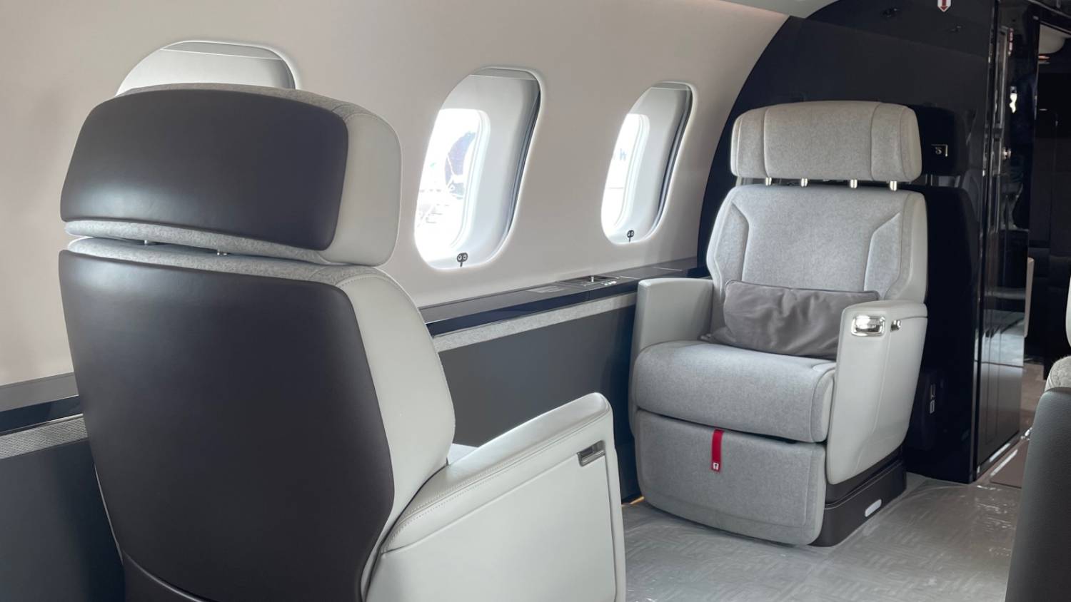 BOMBARDIER GLOBAL 6500