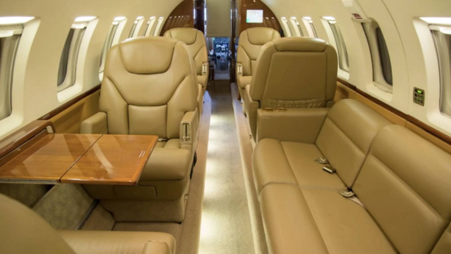 HAWKER 1000