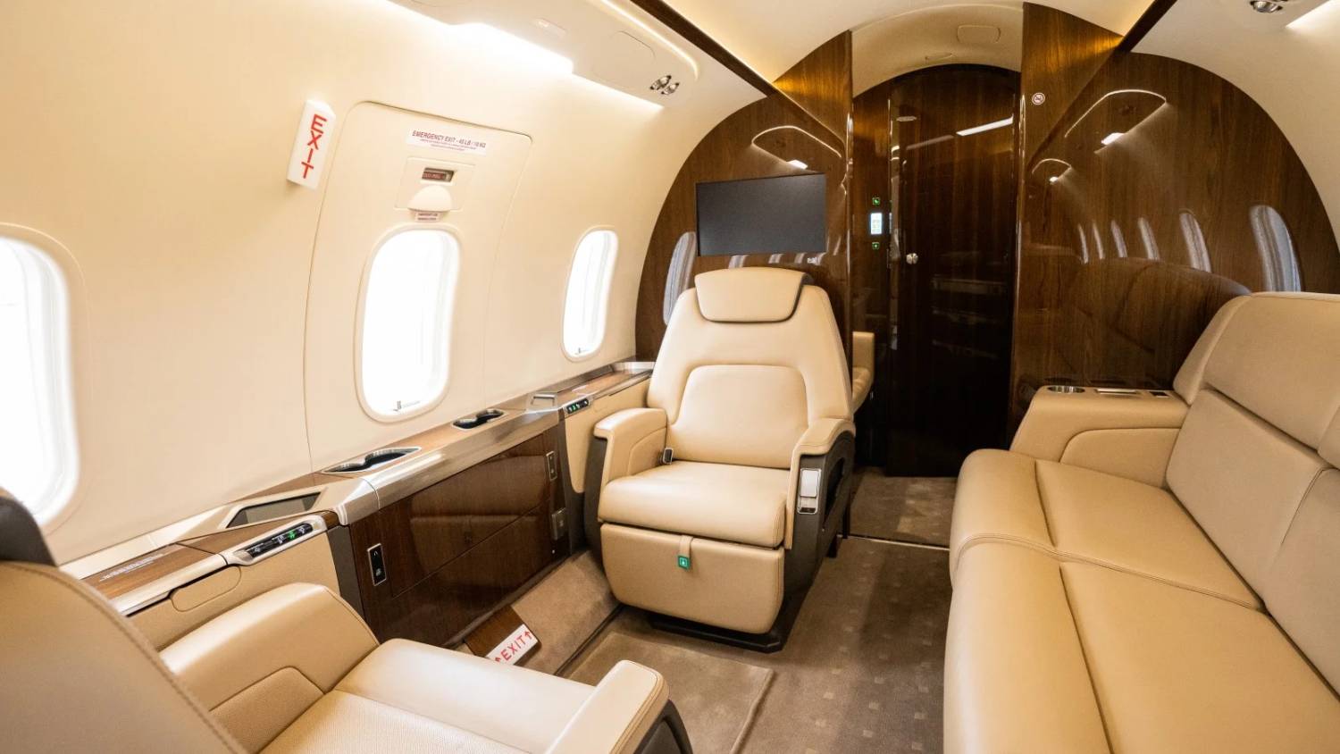 BOMBARDIER CHALLENGER 350