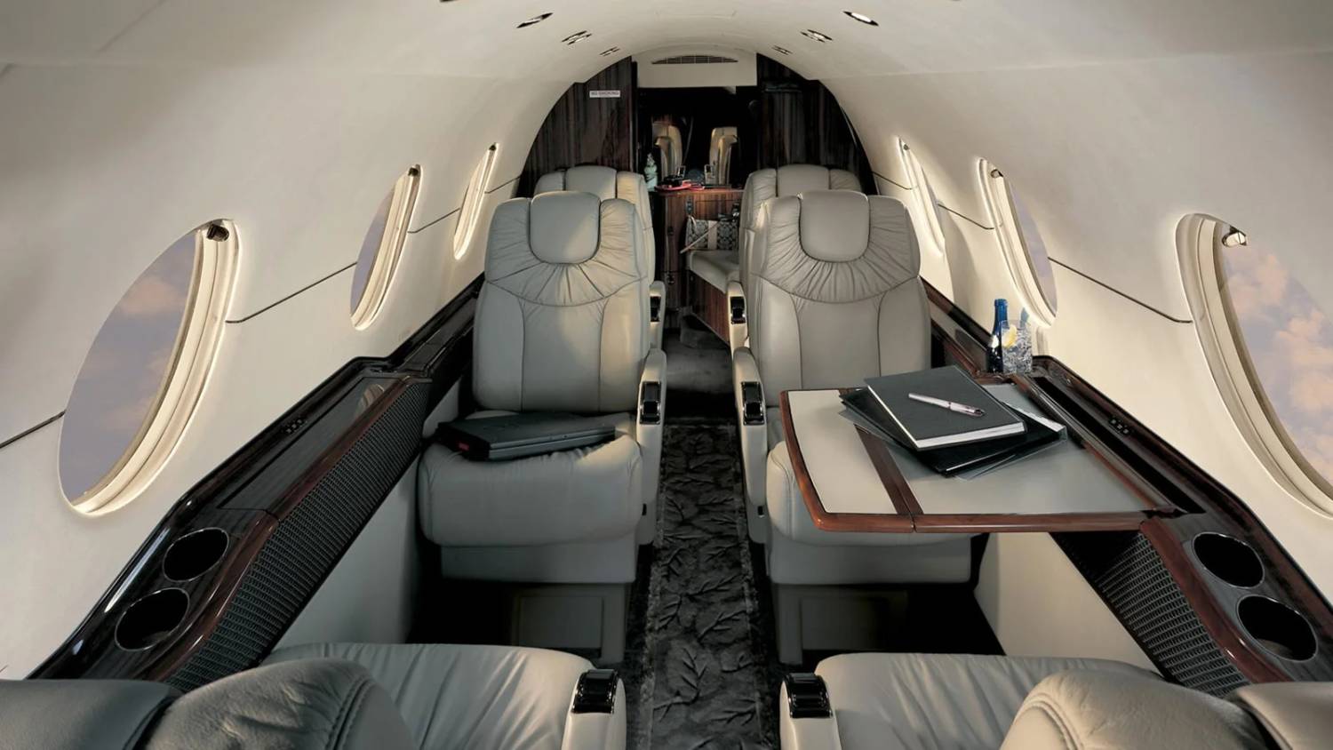 HAWKER BEECHCRAFT 400XP XPR