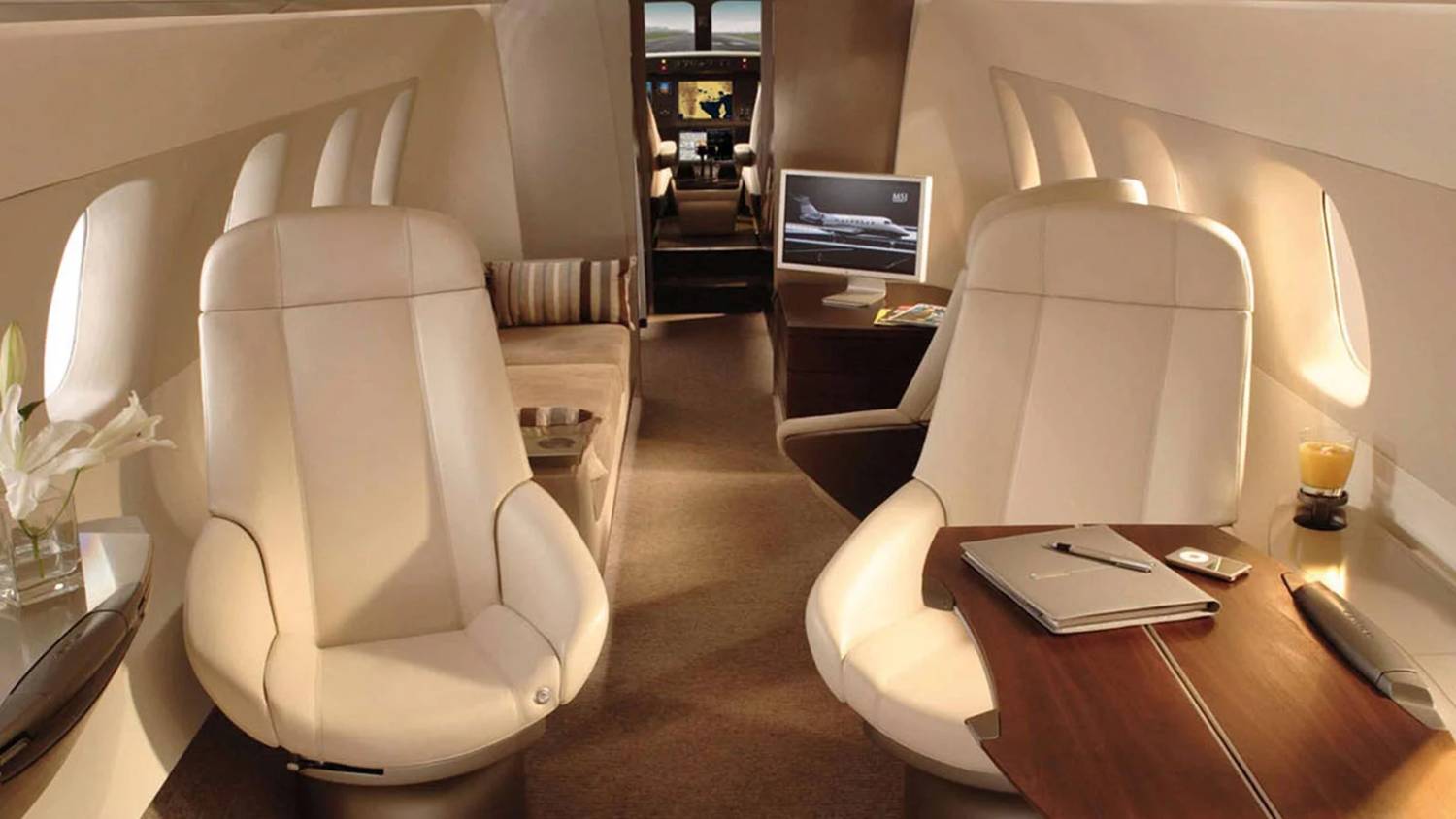 EMBRAER LEGACY 500