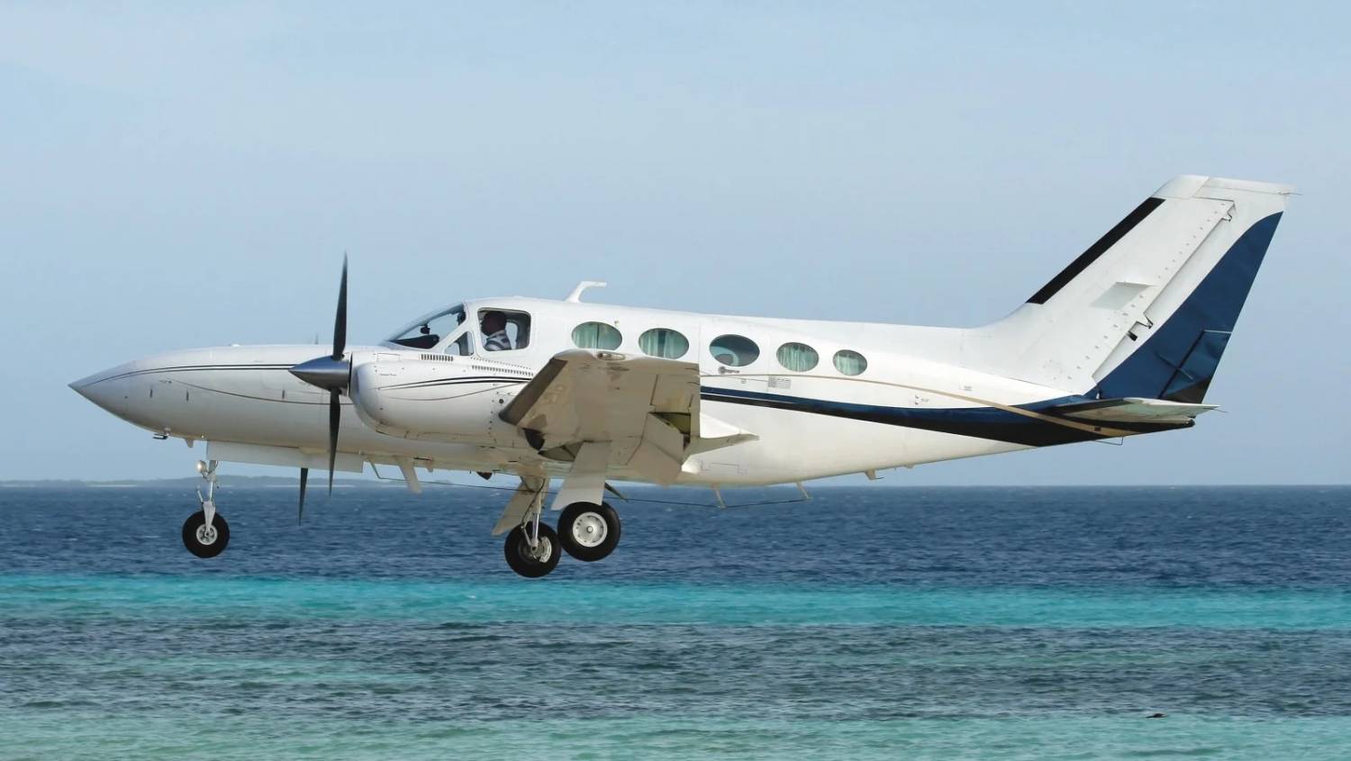 CESSNA 421C GOLDEN EAGLE