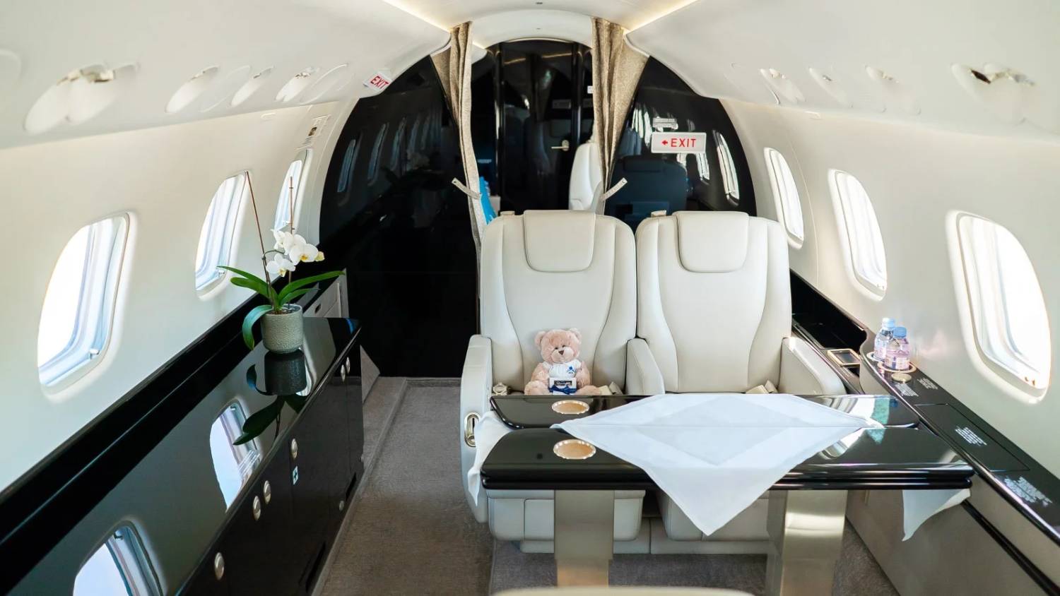EMBRAER LEGACY 650