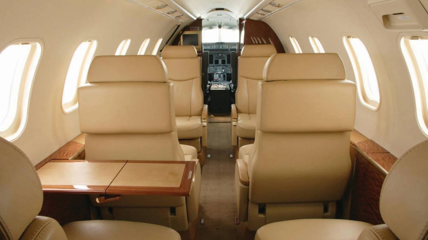 BOMBARDIER LEARJET 35