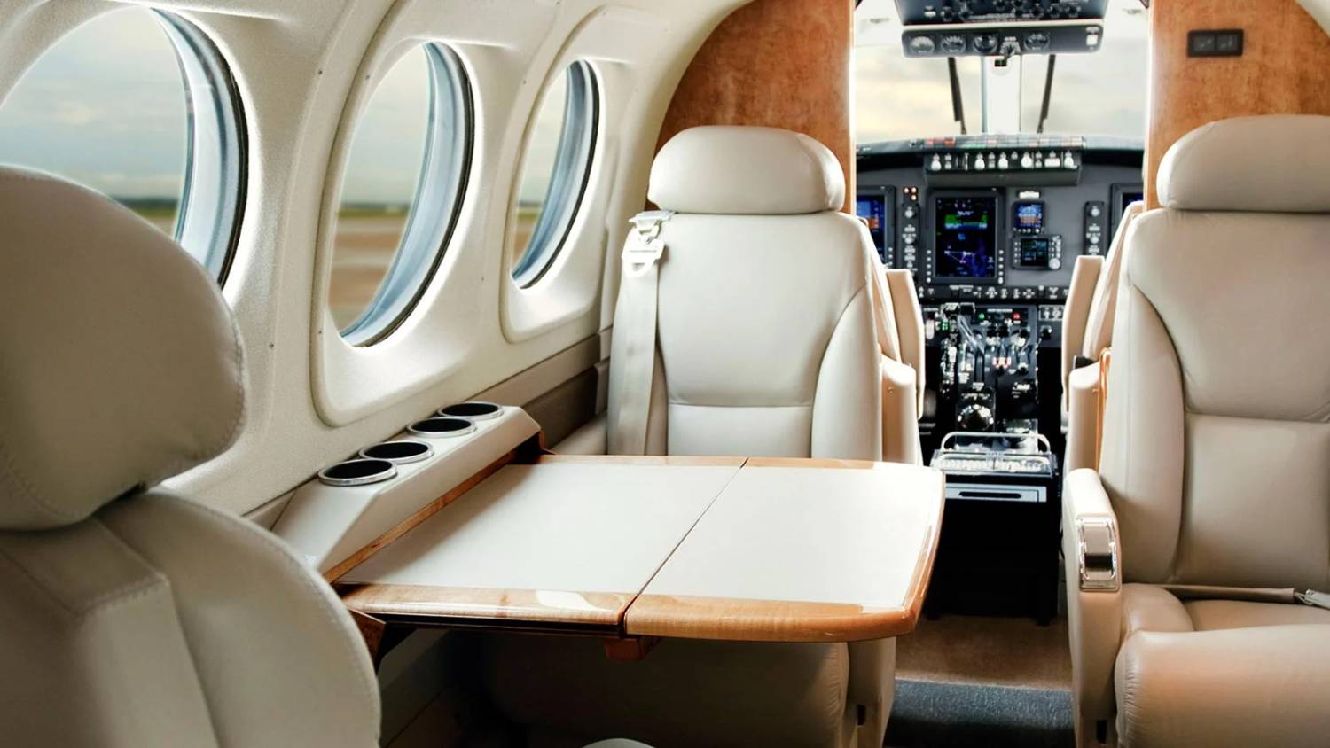 BEECHCRAFT KING AIR 90