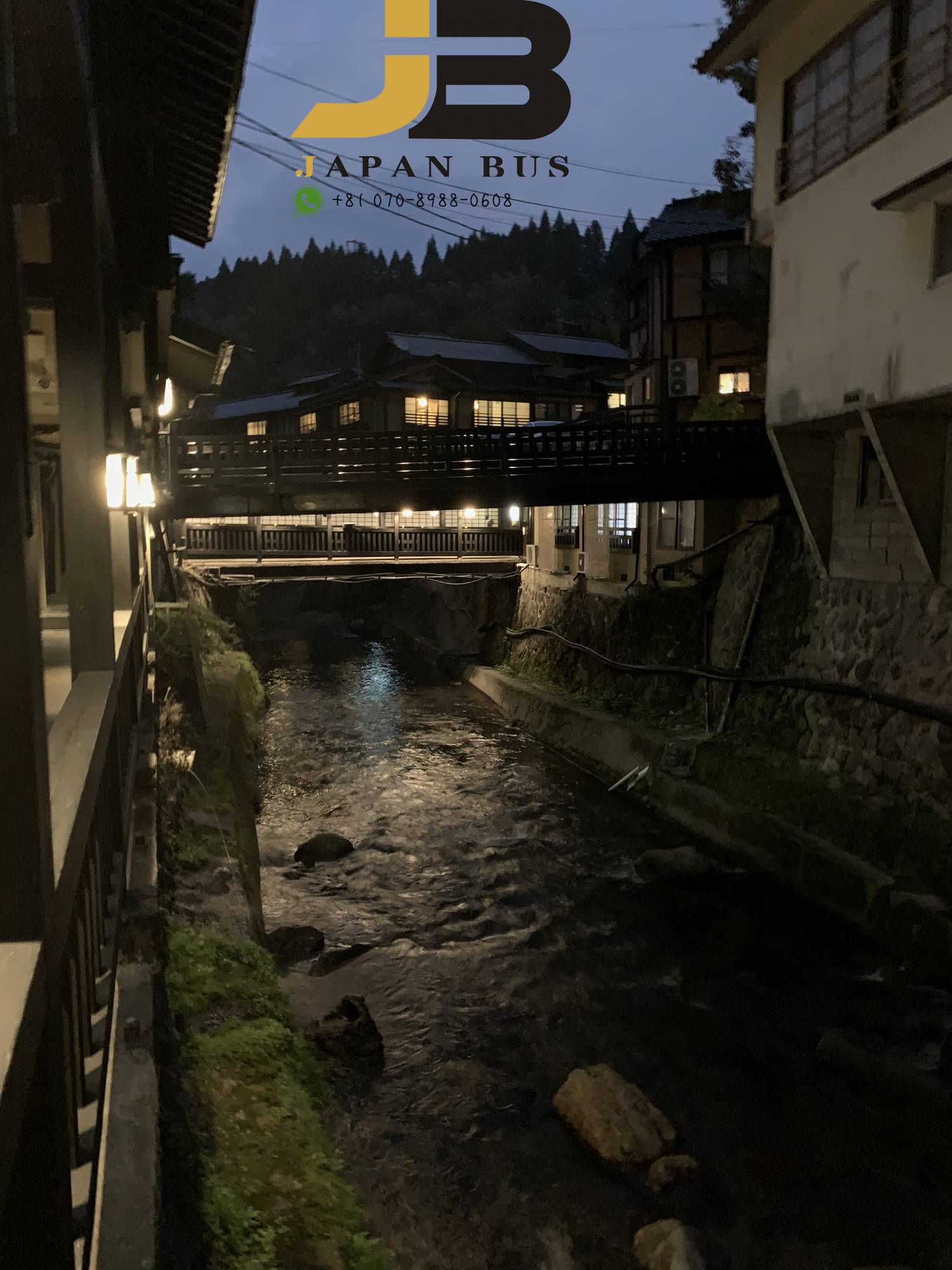 阿蘇火山黑川溫泉以及黑川溫泉點燈之旅｜阿蘇火山｜草千里｜黑川溫泉｜黑川溫泉湯明｜(中文或廣東話導遊)附抽獎活動