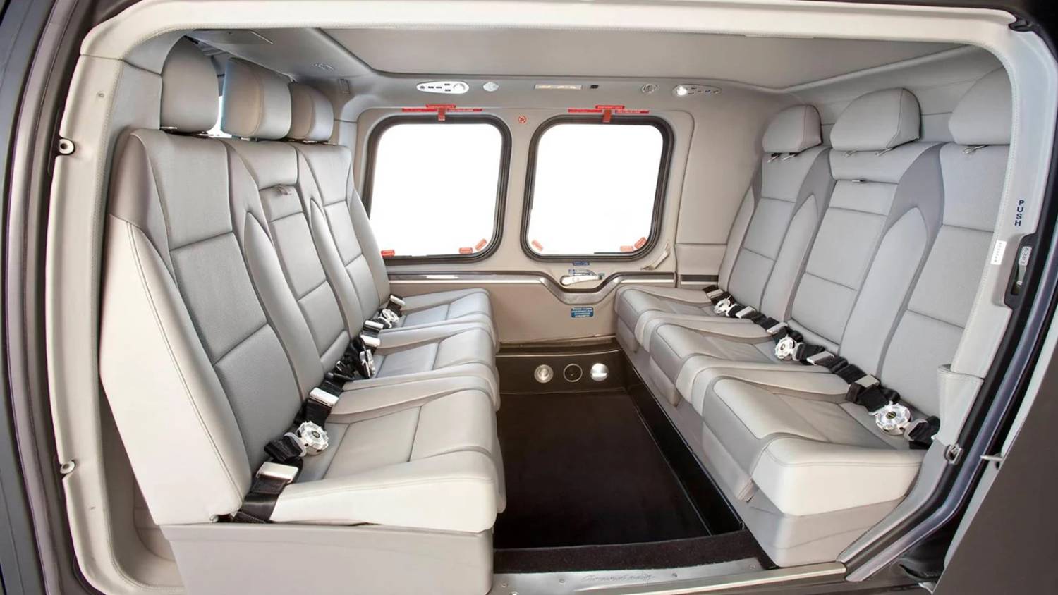 AGUSTA WESTLAND 109 POWER GRAND