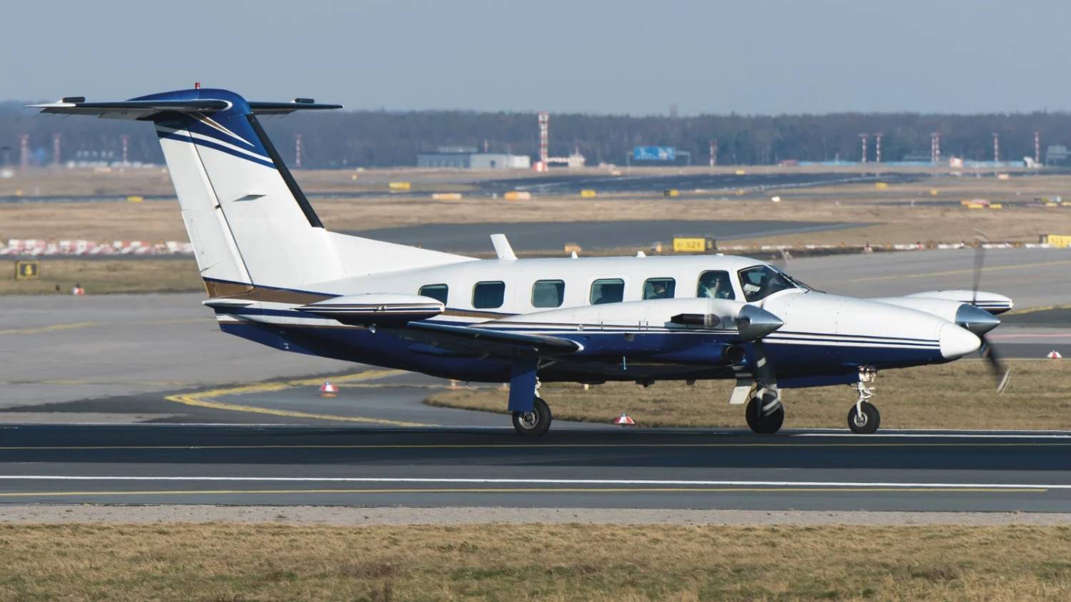 PIPER PA-42 CHEYENNE (400LS)